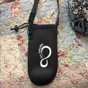 Live Infinitely Black Water Bottle Holder